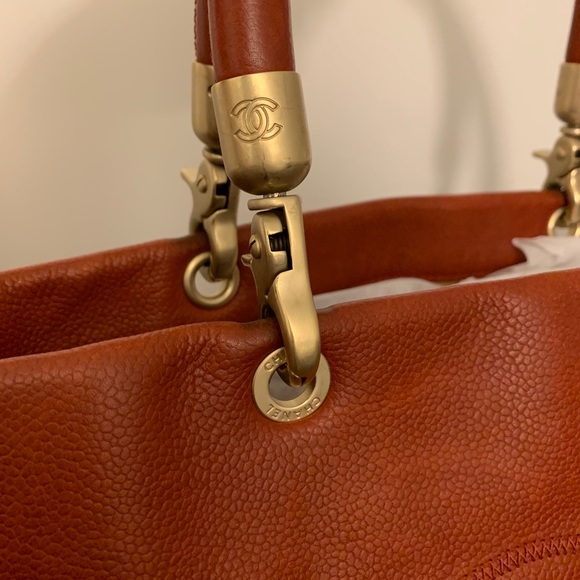 Chanel CC Cavier Tote - Picture 2 of 13